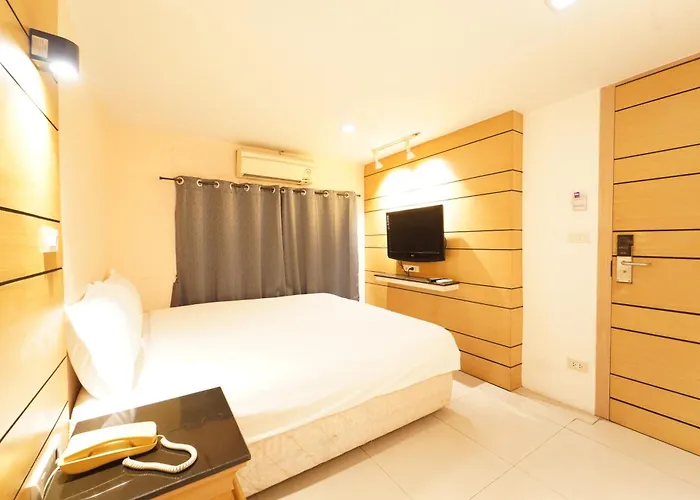 Upar Sukhumvit 11 Nana Bangkok