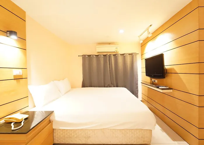 Upar Sukhumvit 11 Nana 3* Bangkok