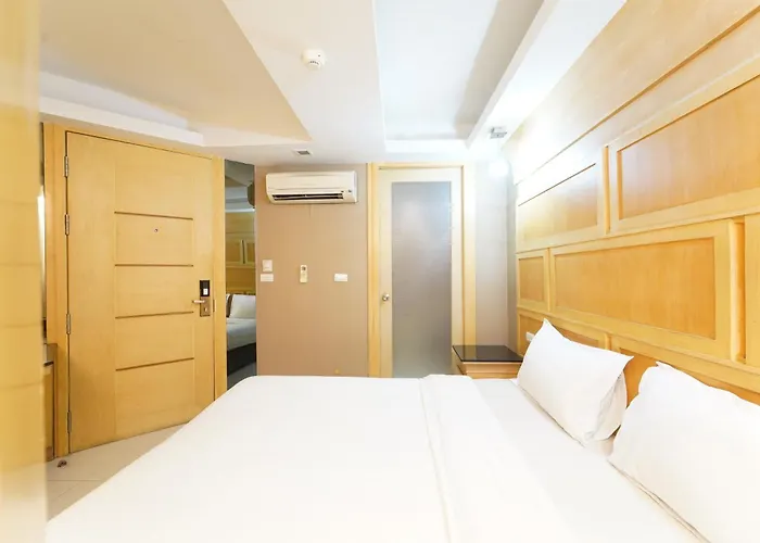 Upar Sukhumvit 11 Nana