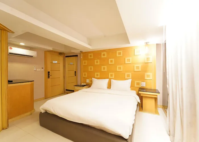 Upar Sukhumvit 11 Nana Bangkok
