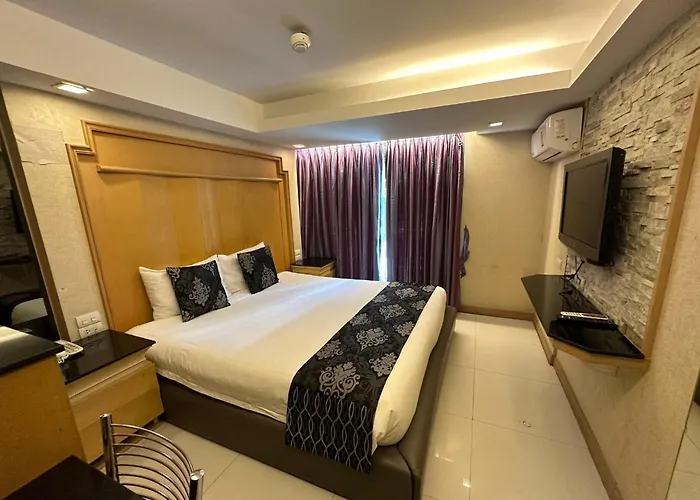 Upar Sukhumvit 11 Nana Bangkok