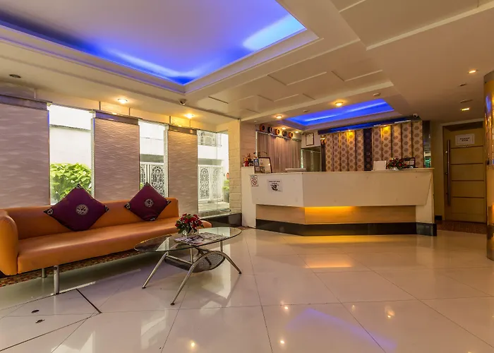 Upar Sukhumvit 11 Nana 3*