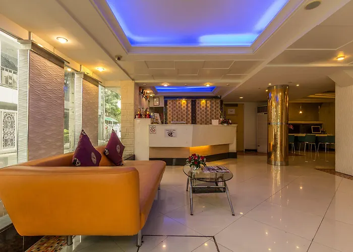 Upar Sukhumvit 11 Nana Hotel 3*