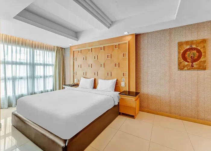 Upar Sukhumvit 11 Nana 3*