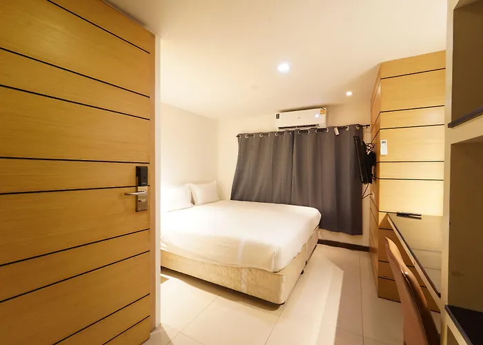 Upar Sukhumvit 11 Nana Hotel