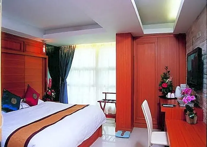 Upar Sukhumvit 11 Nana 3*