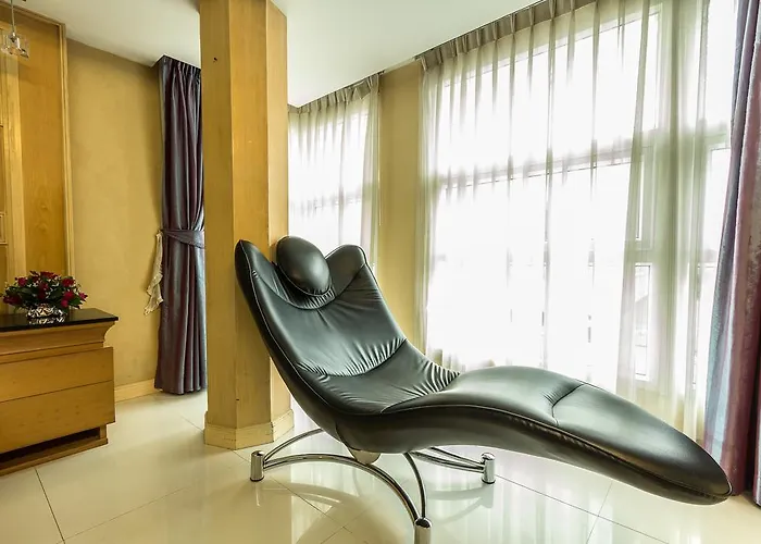Upar Sukhumvit 11 Nana Hotel